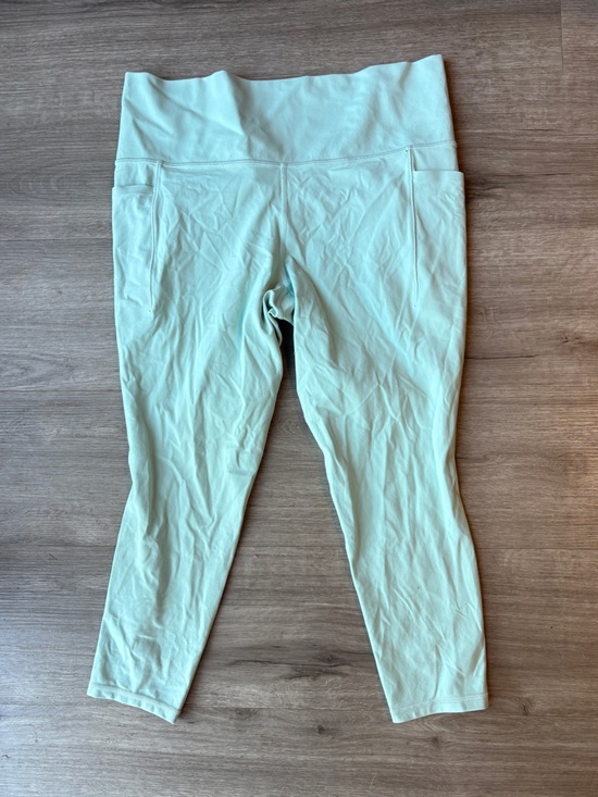 Athleta Pants - Athleta Salutation Stash Pocket II 7/8 Leggings Mint